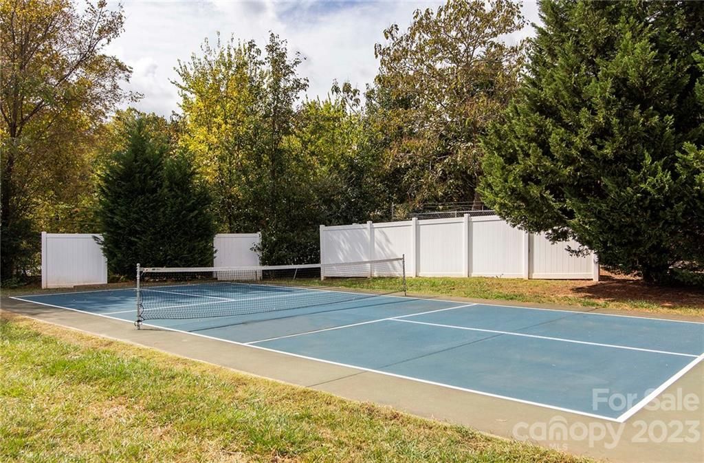 image of property at 8443 Sonata Court