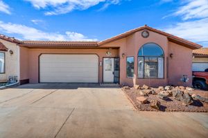 1331 N DIXIE DOWNS RD UNIT 100, ST GEORGE, UT