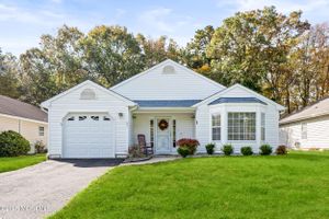 65 SLEEPY HOLLOW DR, BRICK, NJ