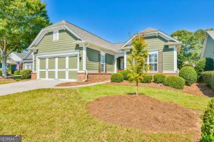 5916 FLAGSTONE CIR, HOSCHTON, GA