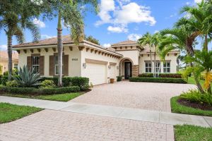 9926 SW NUOVA WAY, PORT SAINT LUCIE, FL