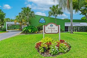9091 LIME BAY BLVD 211, TAMARAC, FL