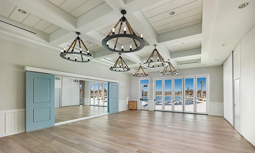 Aerobics & Dance Studio