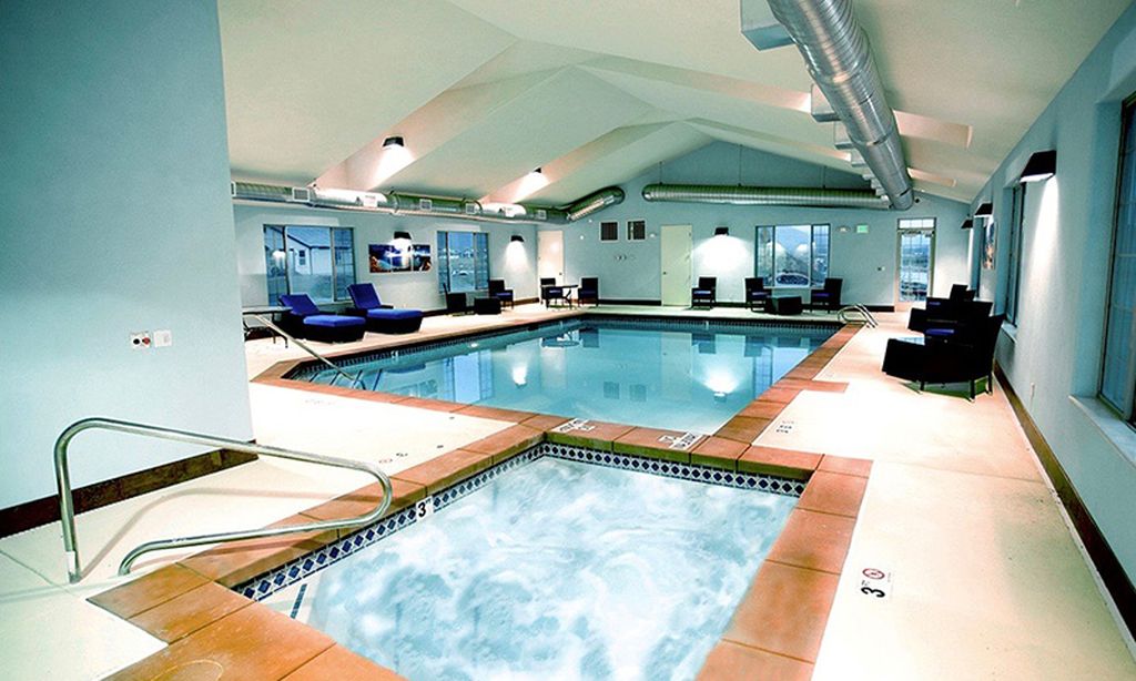 Indoor Pool & Spa