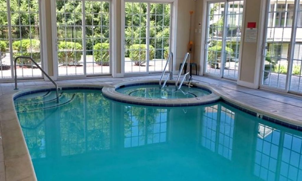 Indoor Pool & Spa