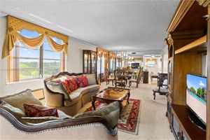 900 COLONY POINT CIR APT 523, PEMBROKE PINES, FL