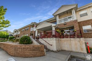 11075 S GRAPE ARBOR PL 206, SANDY, UT