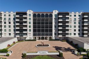 3430 GULF SHORE BLVD 3B, NAPLES, FL