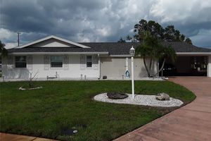 702 CYPRESS PL, SUN CITY CENTER, FL