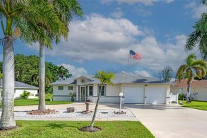 756 CHARLEMAGNE BLVD, NAPLES, FL