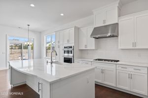 38 SOFIA DR, MANALAPAN, NJ
