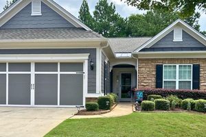 6443 AUTUMN CREST LN, HOSCHTON, GA