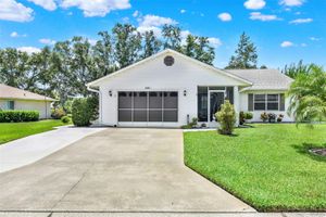 5648 LAVER ST, LEESBURG, FL