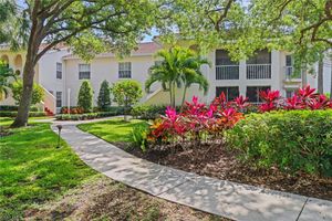 110 SIENA WAY 206, NAPLES, FL