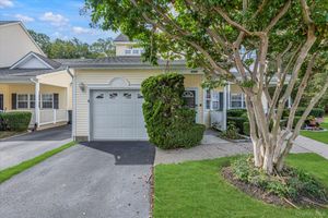 4006 SAINT ANDREWS AVE, RIVERHEAD, NY