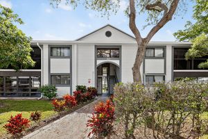 15453 LAKES OF DELRAY BLVD APT 207, DELRAY BEACH, FL