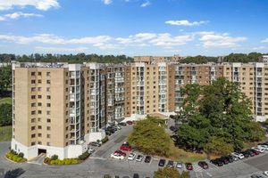 15101 INTERLACHEN DR 1-1022, SILVER SPRING, MD