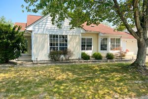 1047A BUCKINGHAM DR, MANCHESTER, NJ