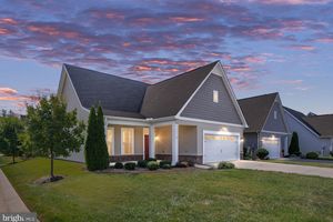 12211 GLEN OAKS DR, FREDERICKSBURG, VA