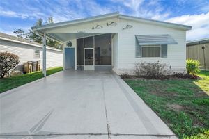 32335 OAK PARK DR, LEESBURG, FL