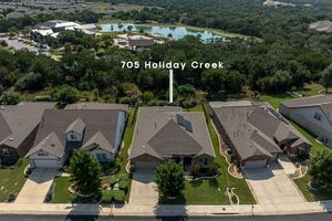 705 HOLIDAY CREEK LN, GEORGETOWN, TX