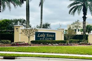 832 SW ROCKY BAYOU TER, ST LUCIE WEST, FL