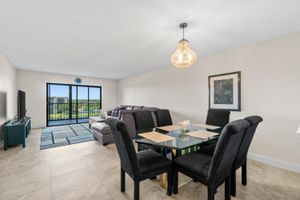 7290 KINGHURST DR 809, DELRAY BEACH, FL