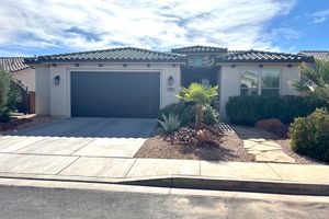 233 W GREEN JADE DR, WASHINGTON, UT