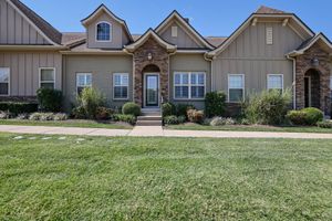 304 THESING CT PVT, NOLENSVILLE, TN