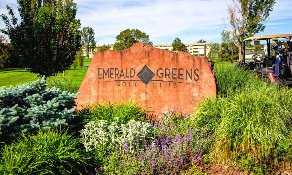 Emerald Greens Golf Club