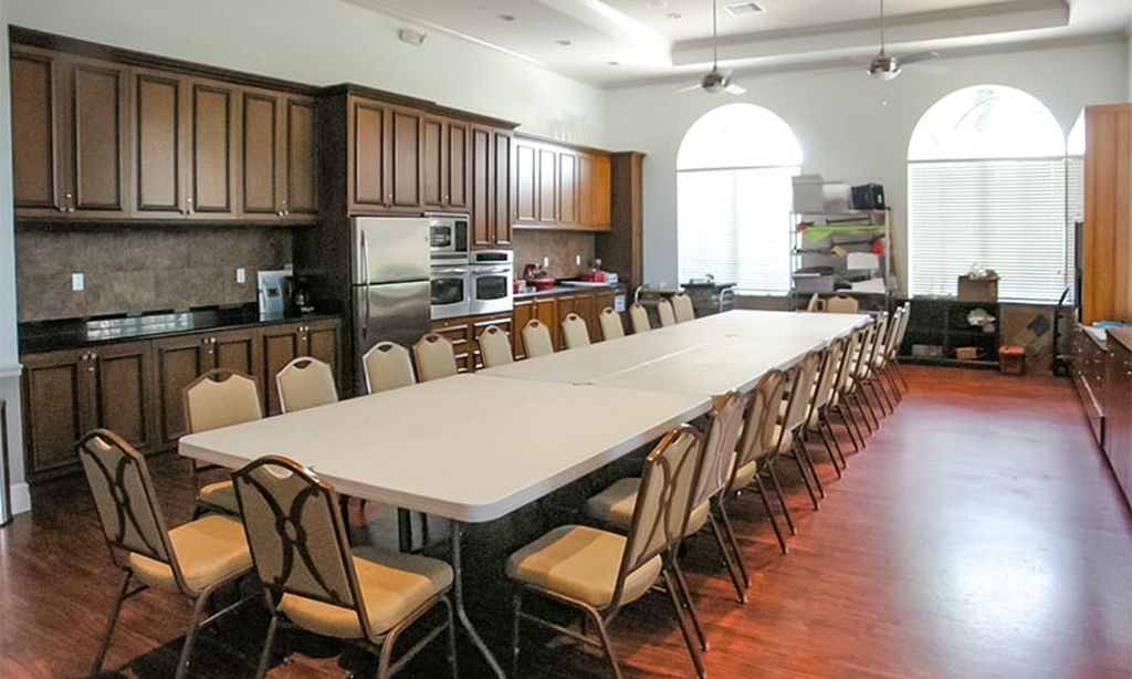 Arts & Crafts Studio