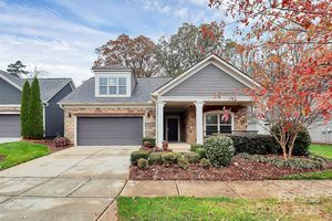 7933 PARKNOLL DR, HUNTERSVILLE, NC