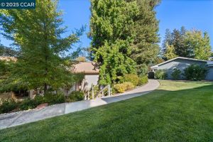 1317 CANYONWOOD CT 4, WALNUT CREEK, CA