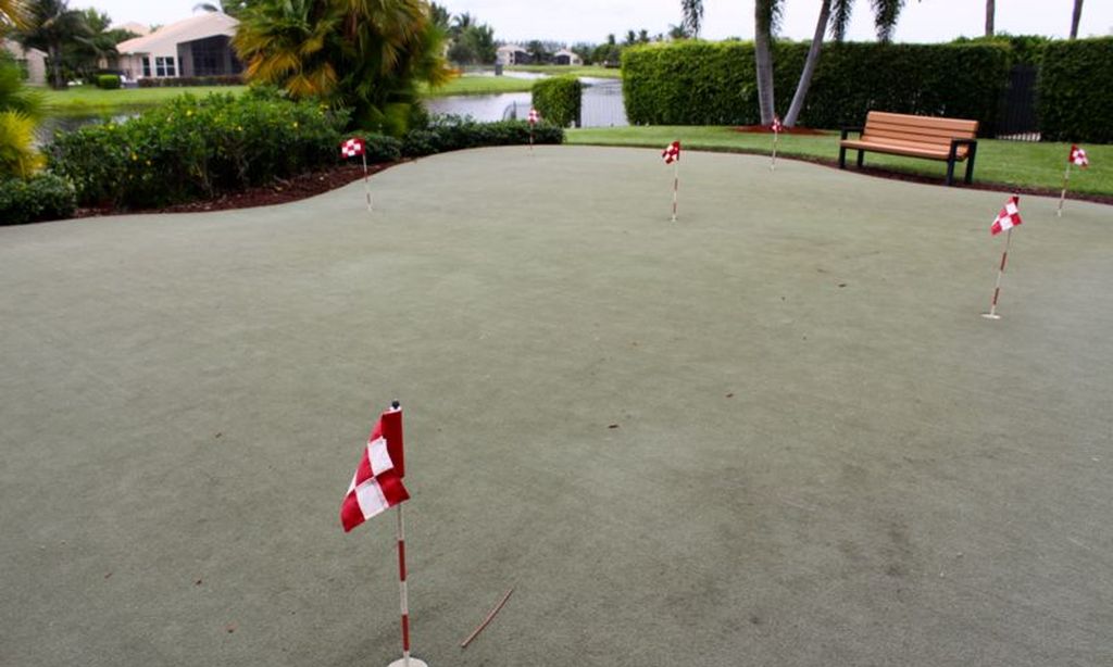 Practice Putting Green