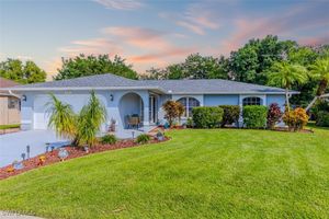 124 VERSAILLES CIR, NAPLES, FL