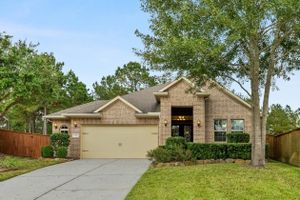 120 CRINIUM LILY CT, MONTGOMERY, TX
