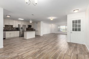 9863 W COUNTRY CLUB CT, SUN CITY, AZ