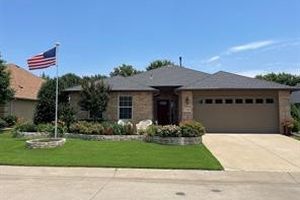 9700 APPLEWOOD TRL, DENTON, TX