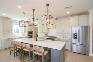 806 EVERGLADE DR, LEBANON, TN
