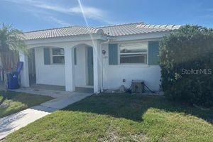 683 SPANISH DR, LONGBOAT KEY, FL