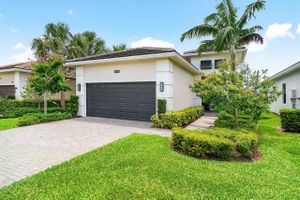 16070 KEY BISCAYNE LN, LOXAHATCHEE, FL