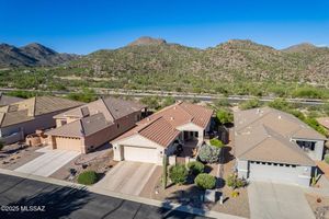 13634 N HOLLY GRAPE DR, MARANA, AZ