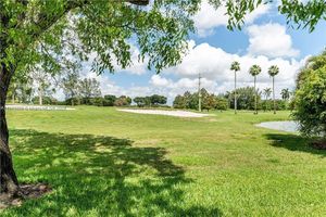 9520 S HOLLYBROOK LAKE DR APT 205, PEMBROKE PINES, FL