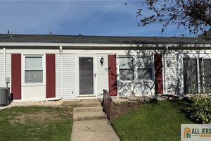 340 NARRAGANSETT LN D, MONROE, NJ
