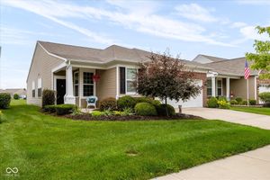 12820 GLORIA DR, FISHERS, IN