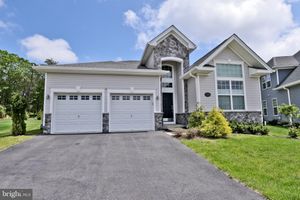 21 AURORA CIR, BARNEGAT, NJ