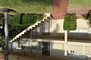 2 ABBEY LN APT 107, DELRAY BEACH, FL