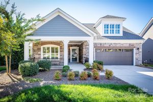 16215 LAKESIDE LOOP LN, CORNELIUS, NC