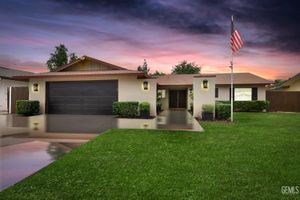 109 BERMUDA ST, BAKERSFIELD, CA