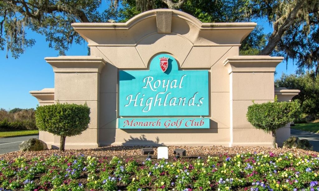 Community Entrance Sign